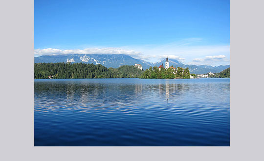  唐詩(shī)宋詞取名內(nèi)涵好聽的女孩名字：經(jīng)典大氣