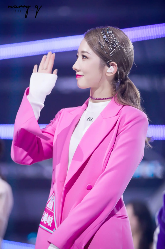 尷尬！演唱會(huì)門票兩天還沒(méi)賣完，孟美岐名字打分，解析