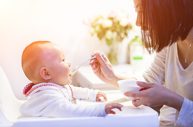 薛姓男孩取名，姓薛的男寶寶名字大全