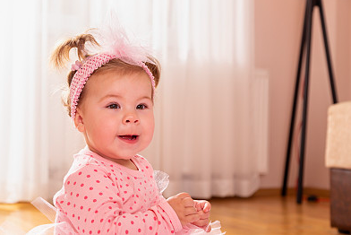 女孩姓劉陽光點的名字，看下有吸引你的嗎？