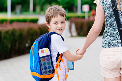 帶金水且寓意好的女孩名字：金水相生，前程似錦