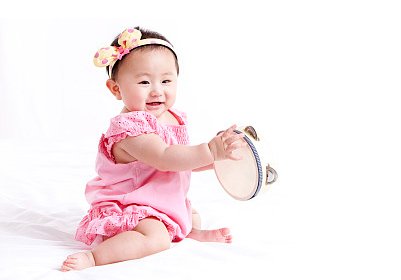 五行缺金、缺水的女孩，名字里有金、水元素