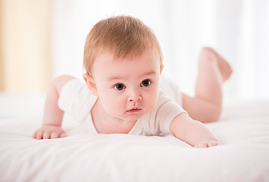 龍年出生的寶寶起名：寓意健康快樂，受歡迎的女孩名字