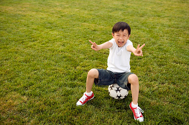 寓意好霸氣的男孩名字大全,真的很驚艷好聽！