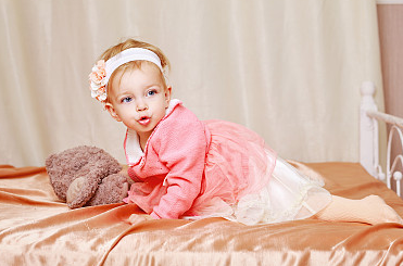 出自古詩詞有深意的寶寶名字，傳統(tǒng)詩詞中蘊(yùn)藏的驚艷好名