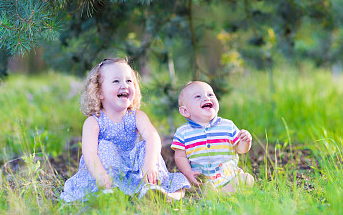 王姓罕見好聽的女孩名字有哪些？王姓好聽稀少獨(dú)特的名字