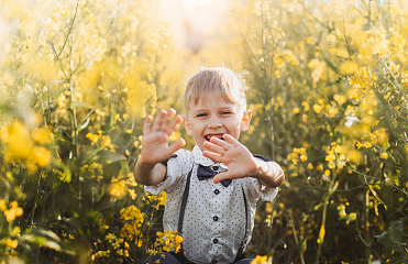 男孩起名丨出類拔萃的男寶寶高分名字，千金難買(mǎi)的男孩好名字