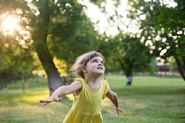 帶珥字的女孩名字有哪些？帶珥字的女孩名字大全