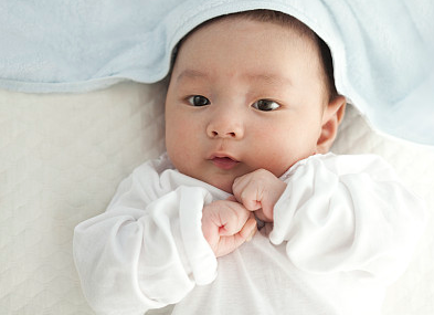 寶寶起名：分享6個(gè)藏在詩(shī)經(jīng)里的驚艷兄妹名字，真的很絕!