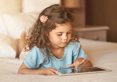 寶寶取名丨用《楚辭》取個(gè)詩(shī)意滿滿的名字，原來(lái)起名這么簡(jiǎn)單