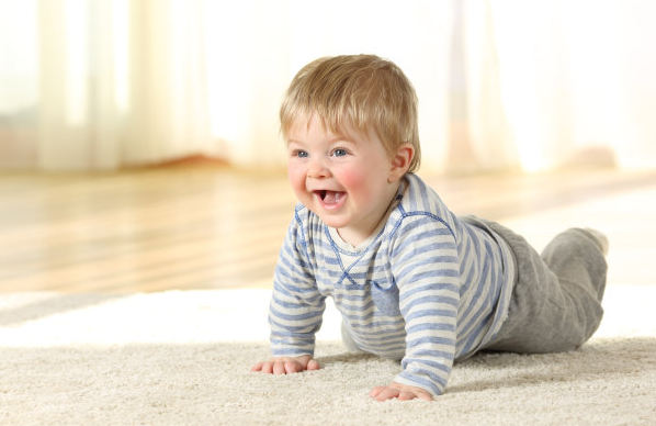 胡姓男孩取名字好聽又有內(nèi)涵，胡姓的較佳配字