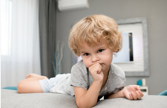 蛇年的男孩取什么名字好？2025屬蛇男孩較佳取名來了