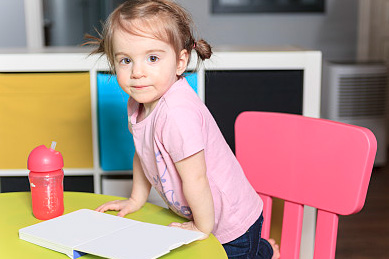 寶寶起名：出自宋詞里驚艷的男孩名、女孩名！