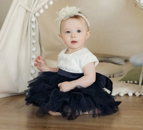 寶寶起名：白姓好聽(tīng)到爆的名字（女孩）