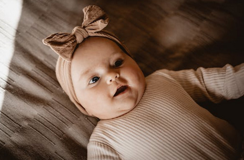 敖姓有詩意的男孩名字，讓人一見就心動！