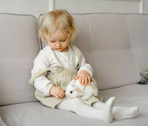 女孩名字帶譯字好嗎?本文告訴您！