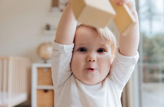 劉姓女孩名字古風(fēng)的（劉姓女孩高雅名字）