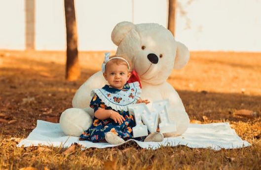 男孩寶寶起名丨溫姓男孩名字簡(jiǎn)單大氣