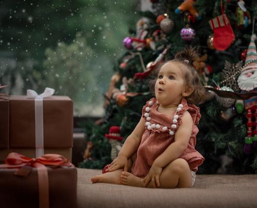 屬蛇人起名丨屬蛇寶寶起名宜用字帶水好不好？