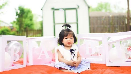 女孩起名丨錢(qián)姓女孩寓意優(yōu)雅高貴的名字