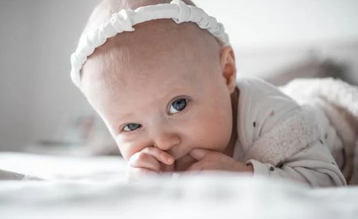 焱字搭配什么字好，焱字配什么字好聽女孩